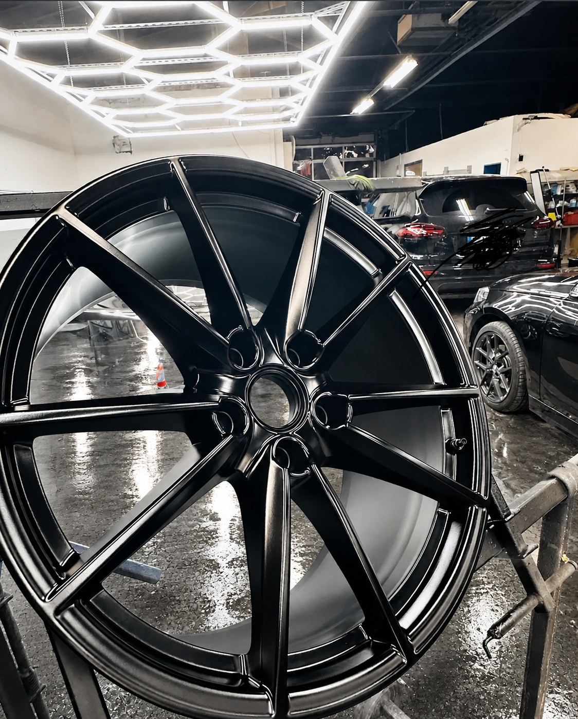 Sauber aufbereitete Felge bei Nano Car Cosmetic in Essen